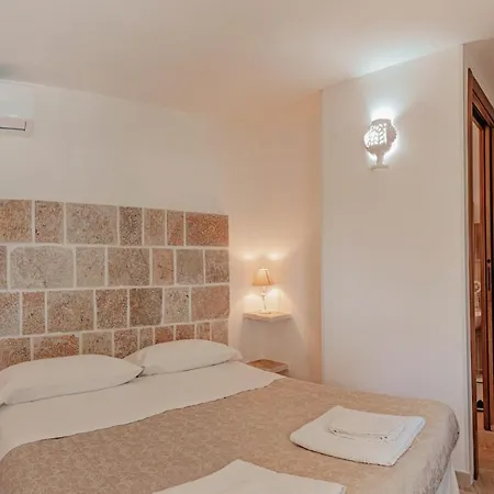 Trulli Dal Conte Apartment *
