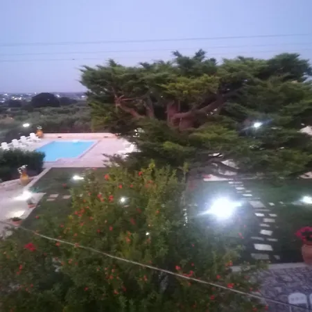 Trulli Dal Conte Apartment *